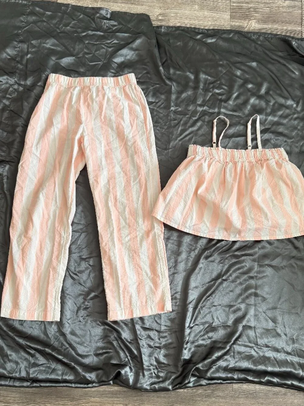 H&M Girls Size 10 Pink White Striped 2 Piece Matching Set